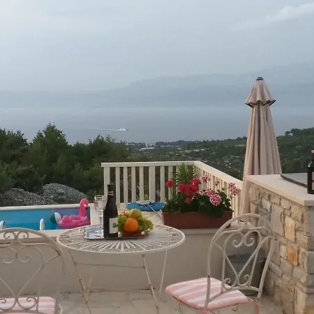 Villa Luxury In With Pool Supetar